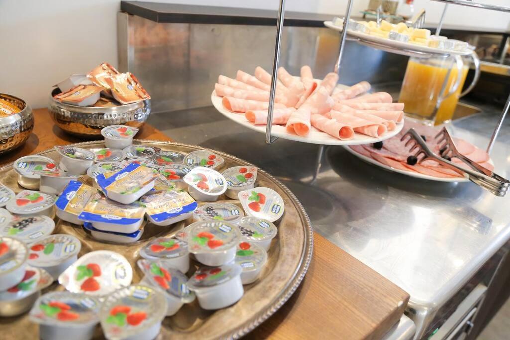 Budget Dbl Studio Free Breakfast Ljubljana Ngoại thất bức ảnh