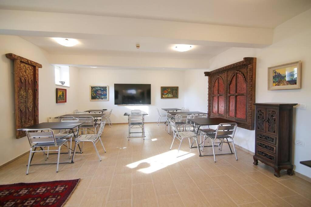 Budget Dbl Studio Free Breakfast Ljubljana Ngoại thất bức ảnh